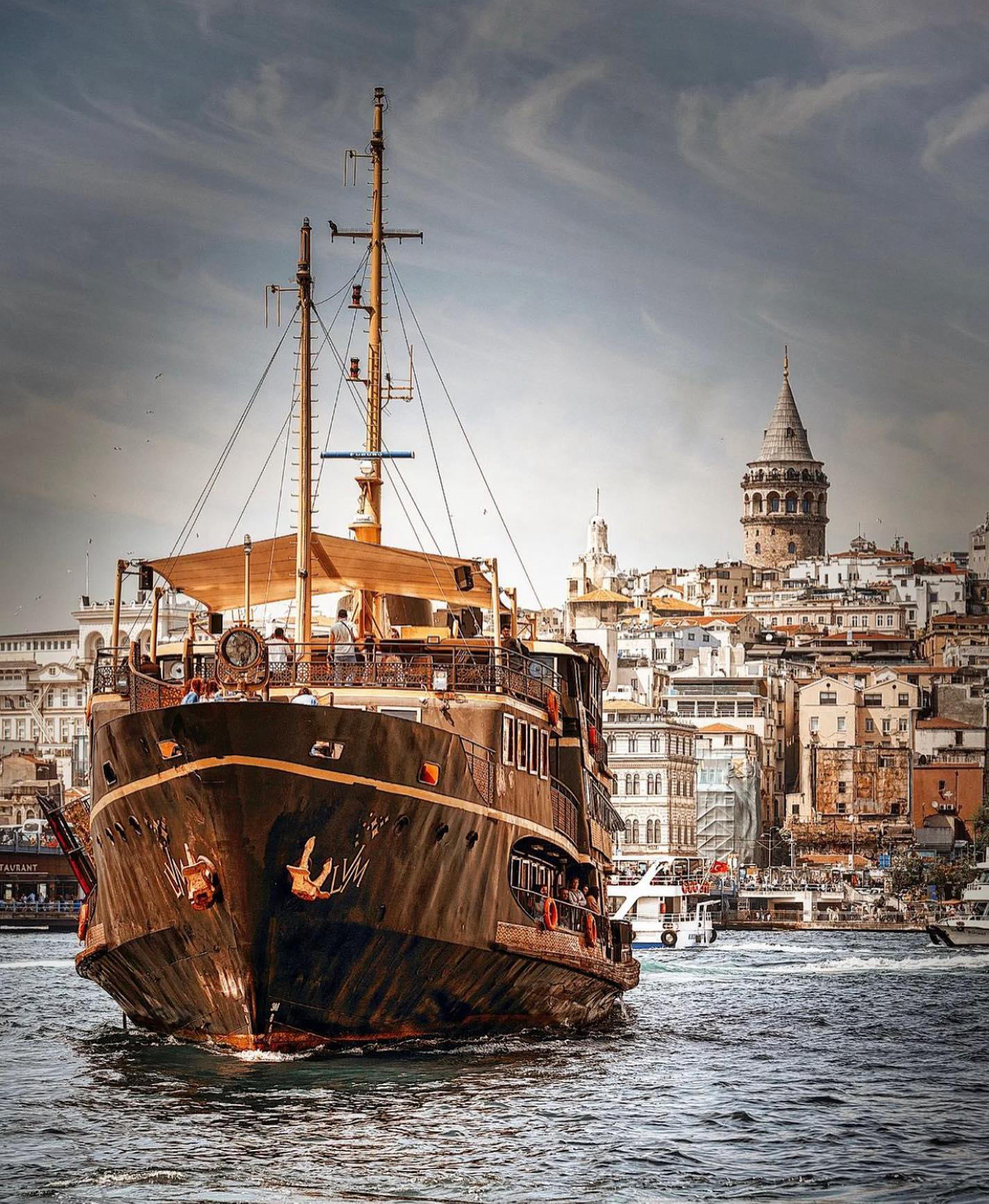 #istanbul - Every corner of Istanbul is just like time travel